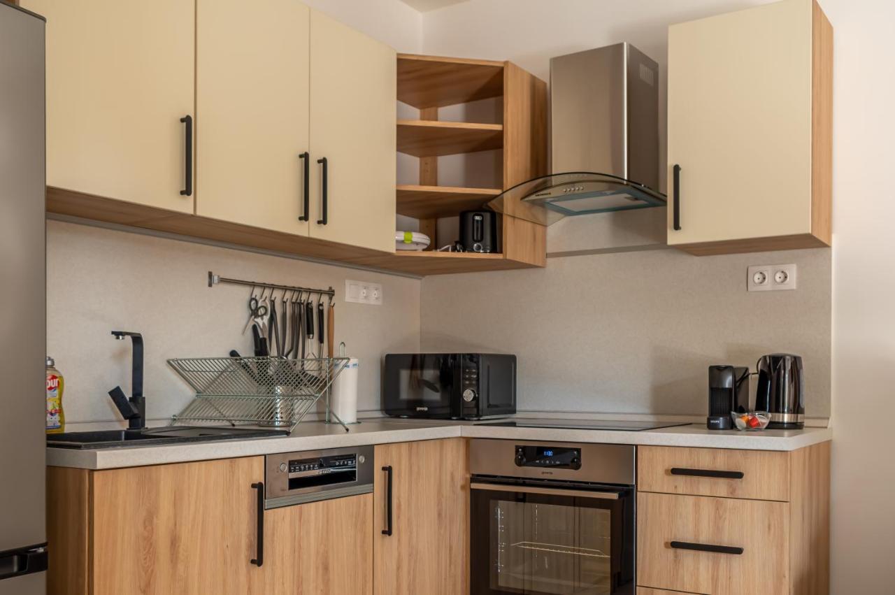 H&H Apartments Поросло Экстерьер фото