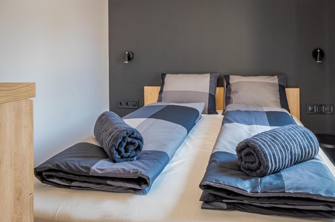 H&H Apartments Поросло Экстерьер фото