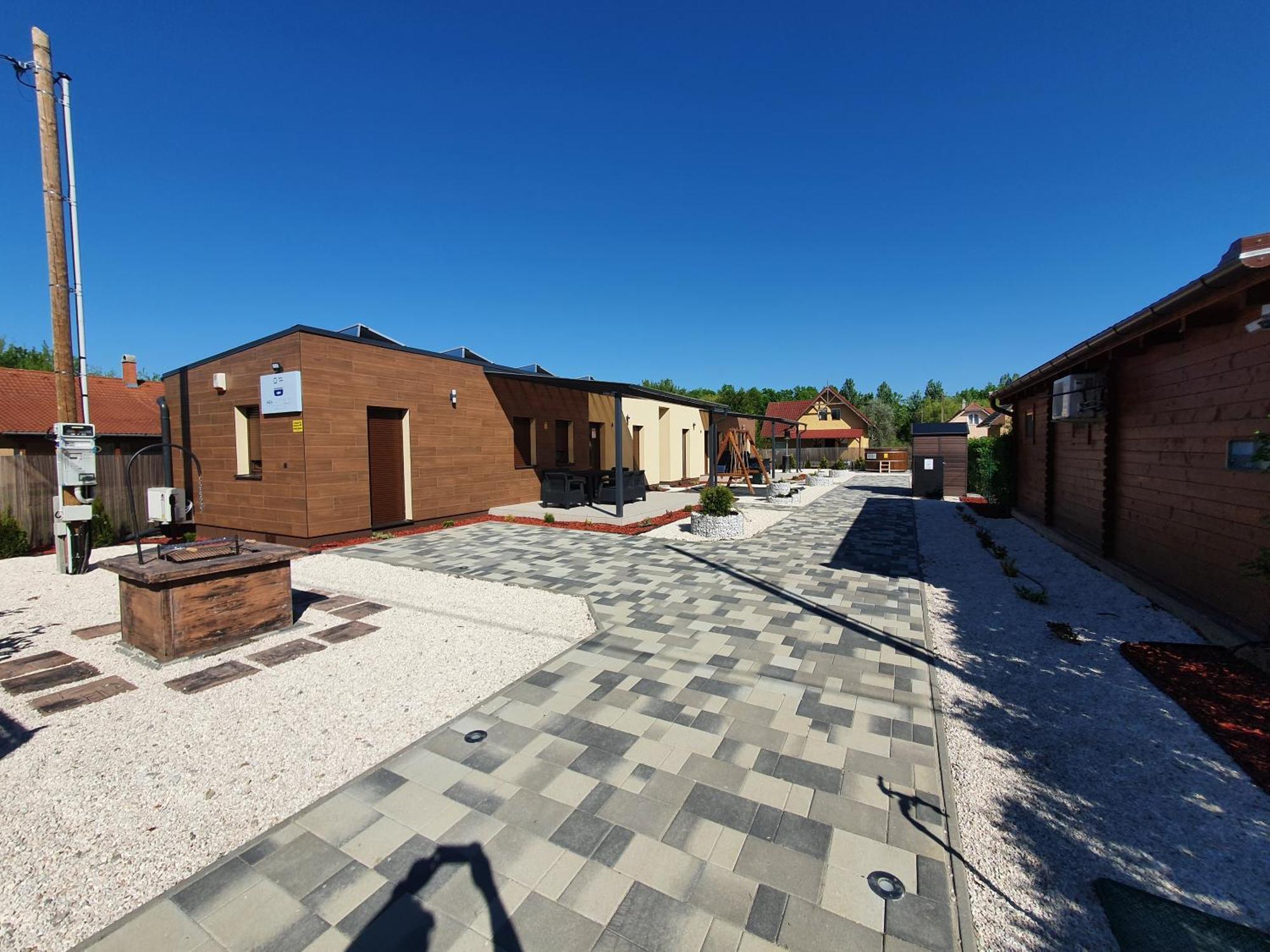 H&H Apartments Поросло Экстерьер фото