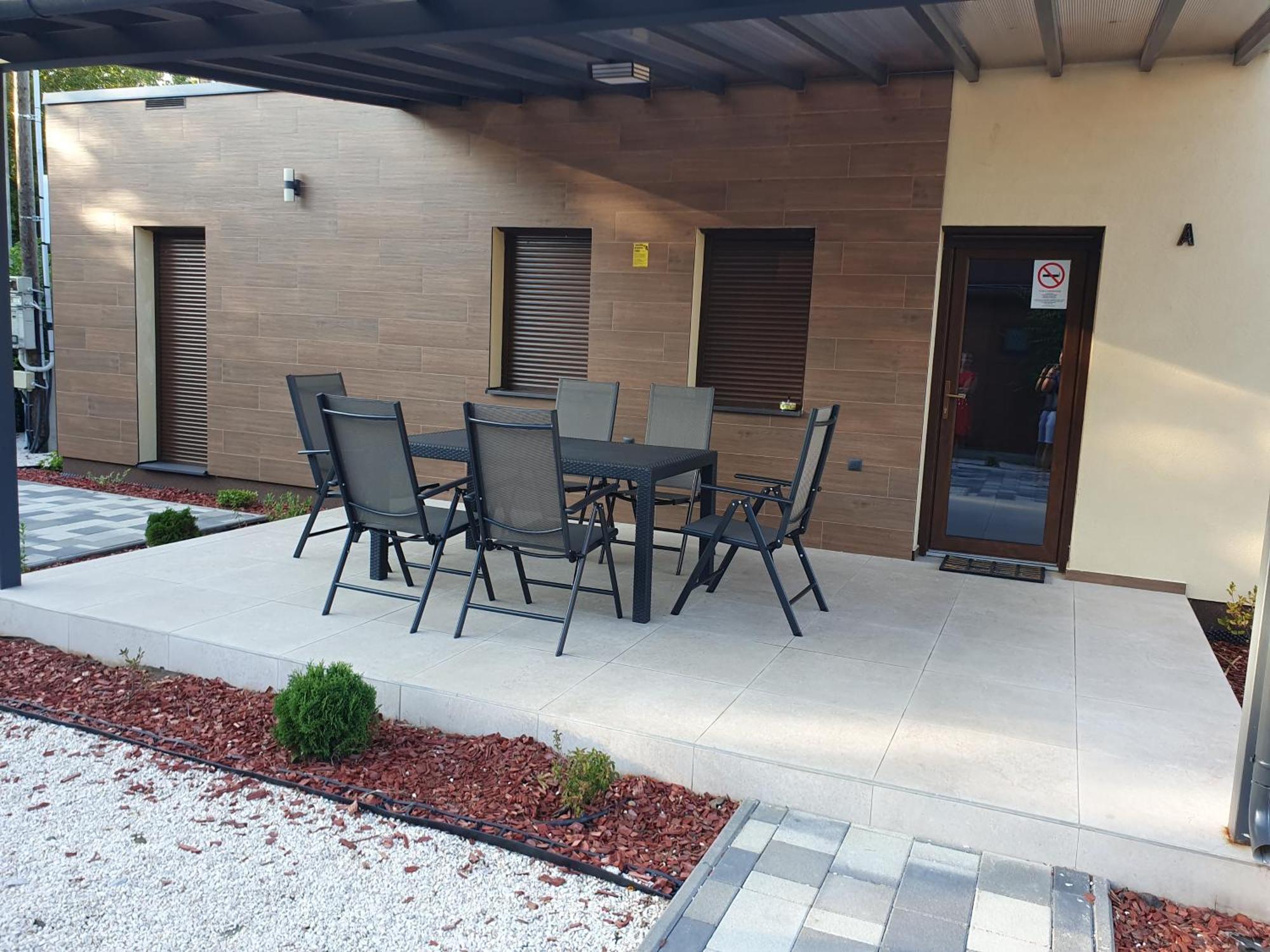 H&H Apartments Поросло Экстерьер фото